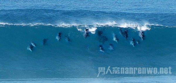 《最终幻想7重生》载具越野车介绍